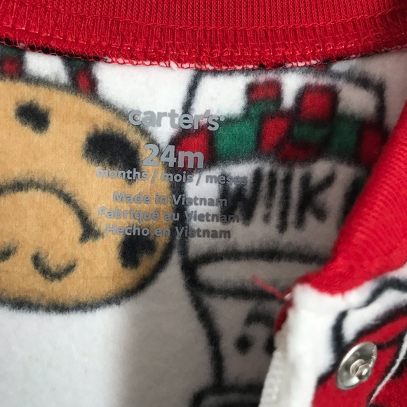 Carter’s Santa fleece footie pajamas - Picture 4 of 5